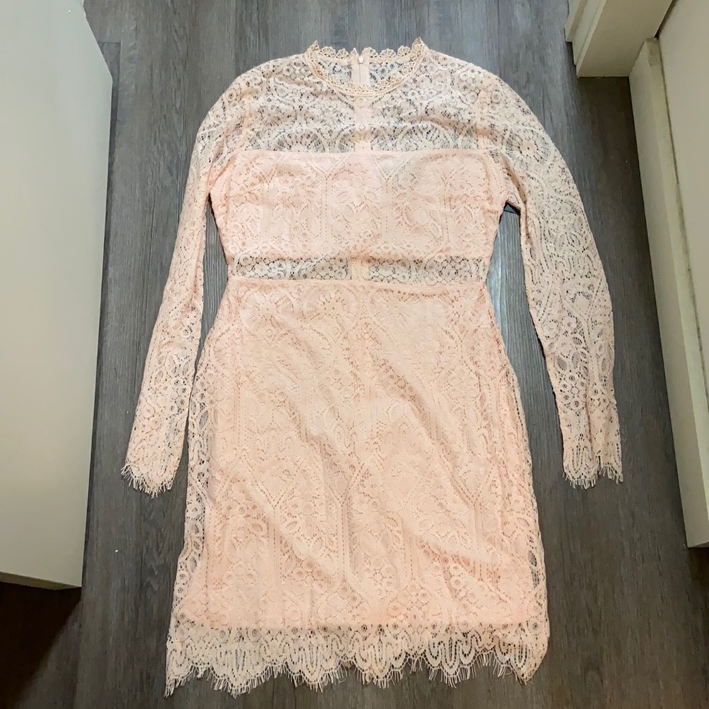 Lulus lace dress